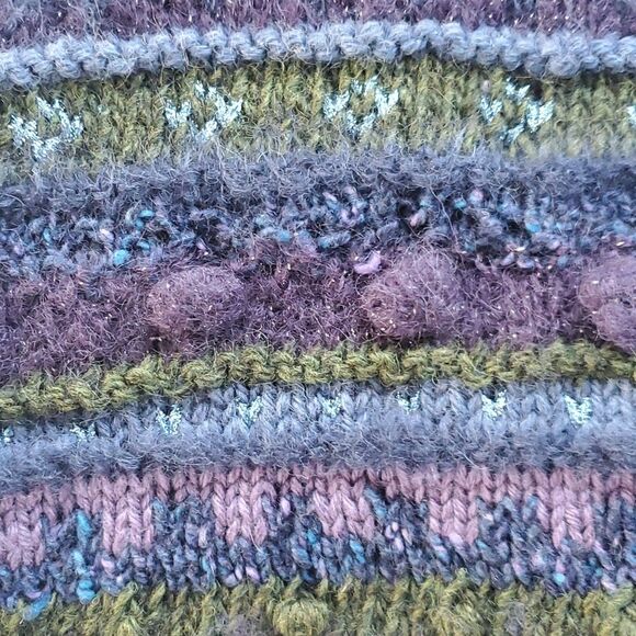 HANDMADE HANDKNIT SWEATER VEST BUTTON UP BLUE PURPLE GREEN TEXTURED SMALL - Picture 3 of 10